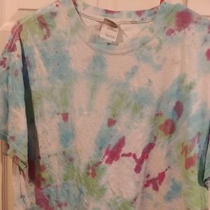 Tie-dyed T-shirt size large